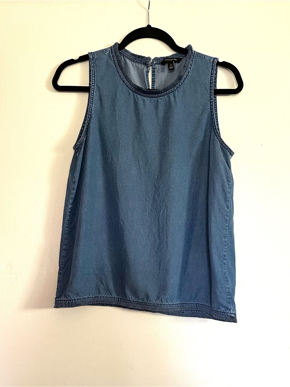 Banana Republic Blue Denim Fringe Detail Sleeveless Top S